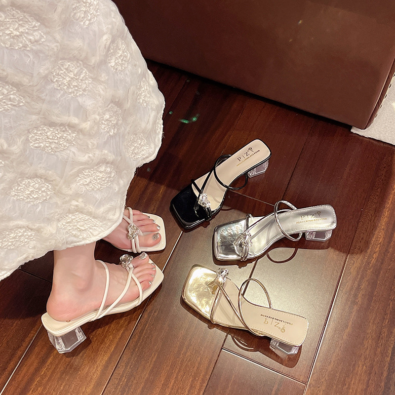 羊皮版~法式绝美不累仙女风夹趾小凉鞋子2026夏季外穿低跟一脚蹬