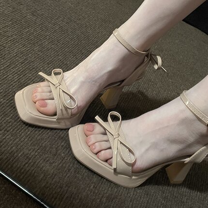 羊皮版~裸色防水台高跟鞋女夏粗跟不累脚蝴蝶结露趾凉鞋女配裙子