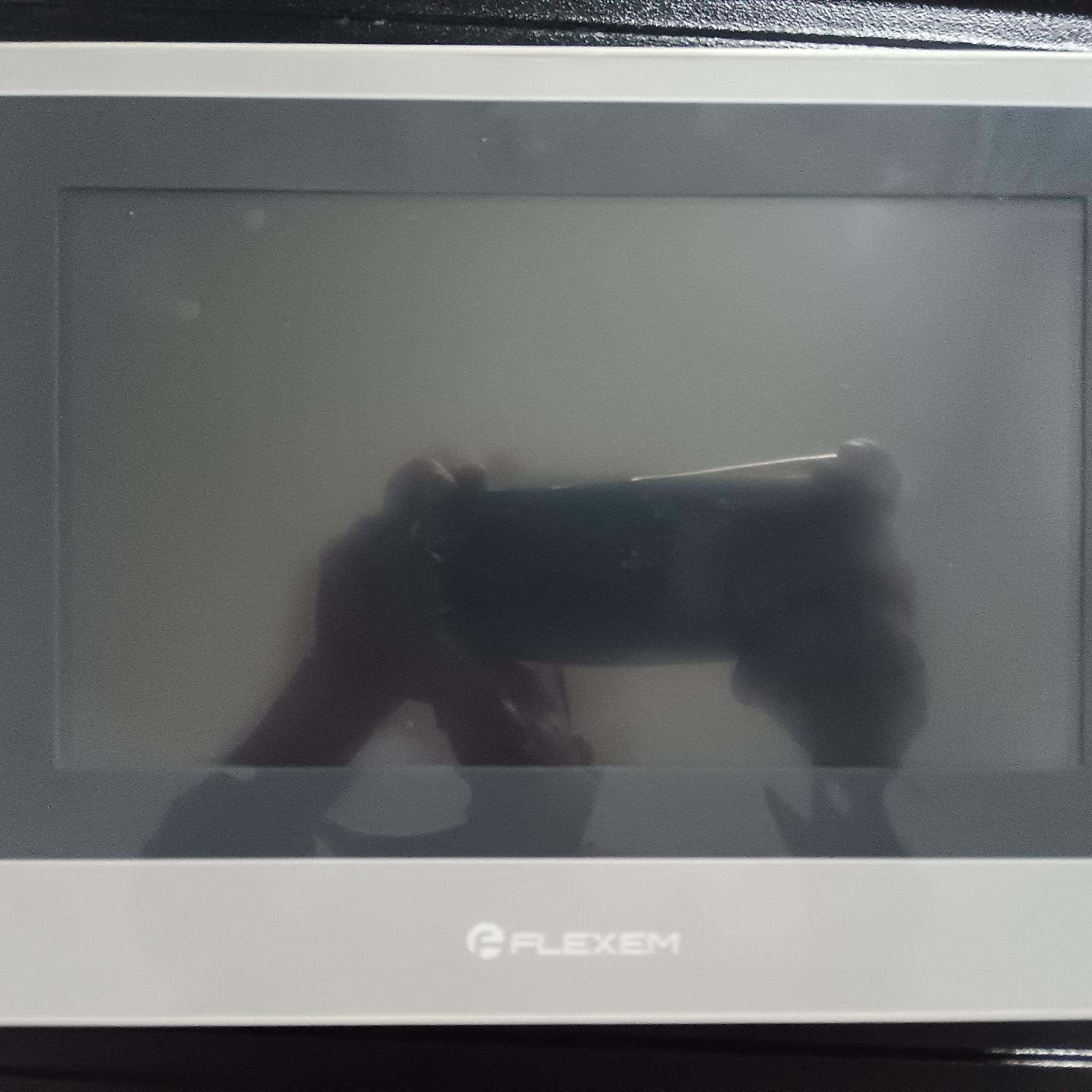 繁易FLEXEM触摸屏FE6100WE 几乎 实物拍摄。