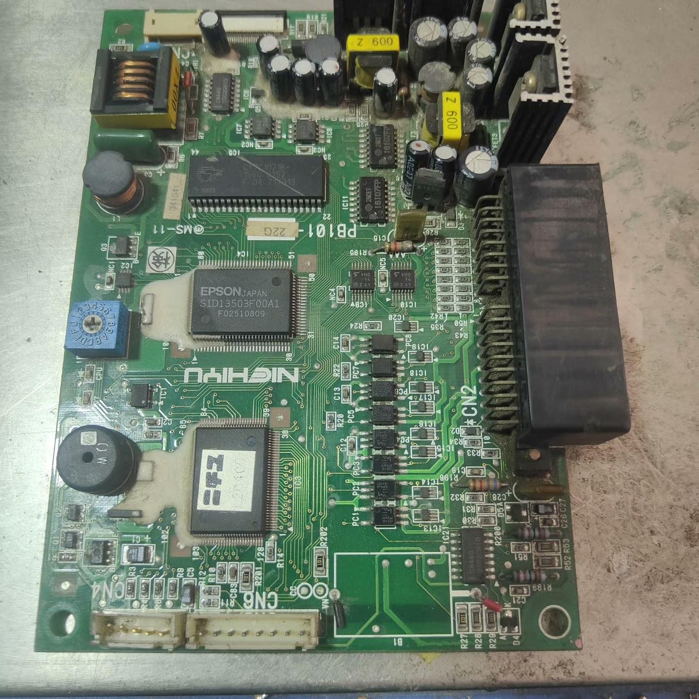 一块NEHIYU品牌的电子电路板 型号PB101。板子上有多