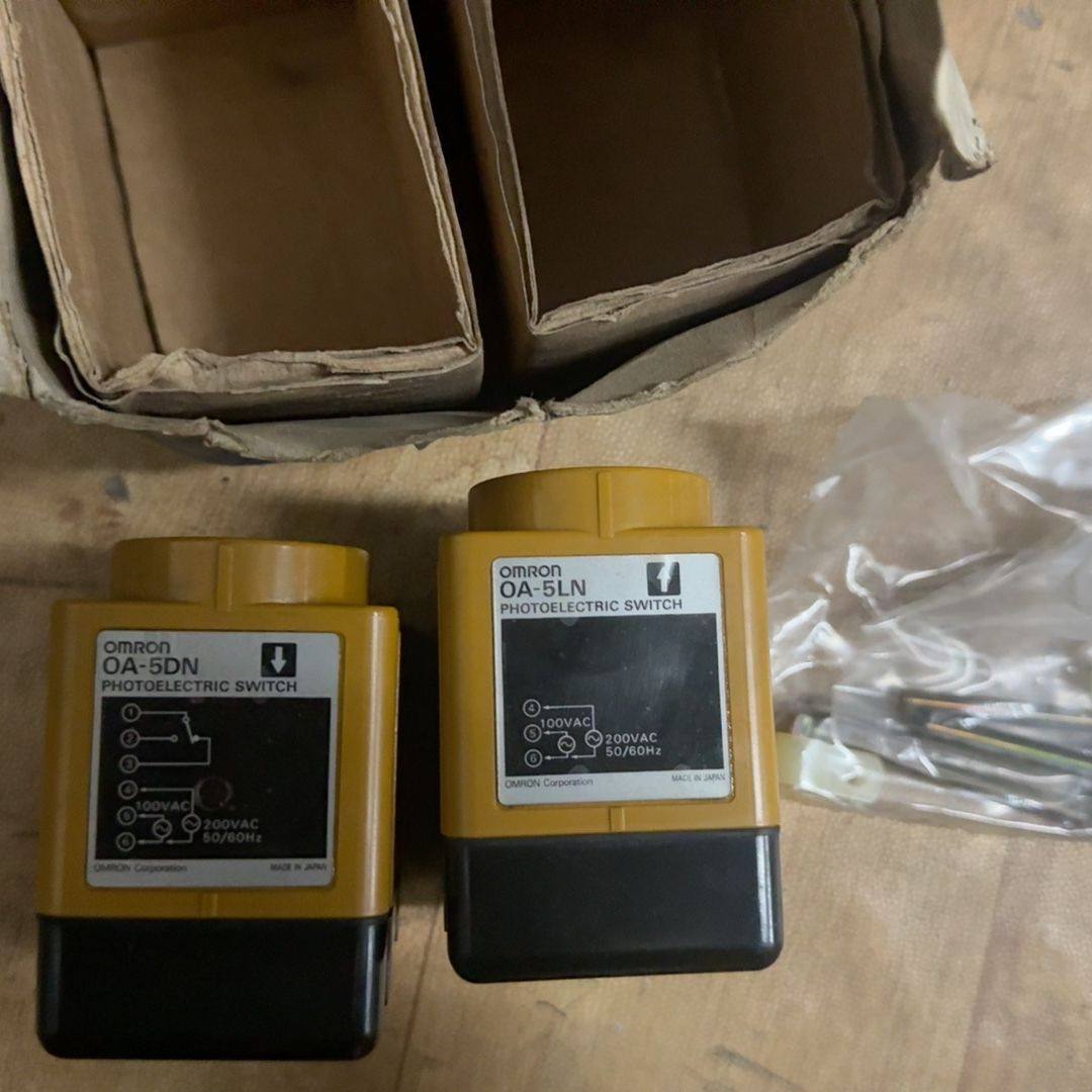 OA-5DN OA-5LN 光电开关 后一