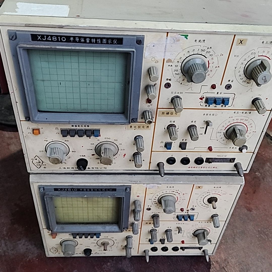 出售XJ4810半导体管特性图示仪  图片实物拍摄  想要的