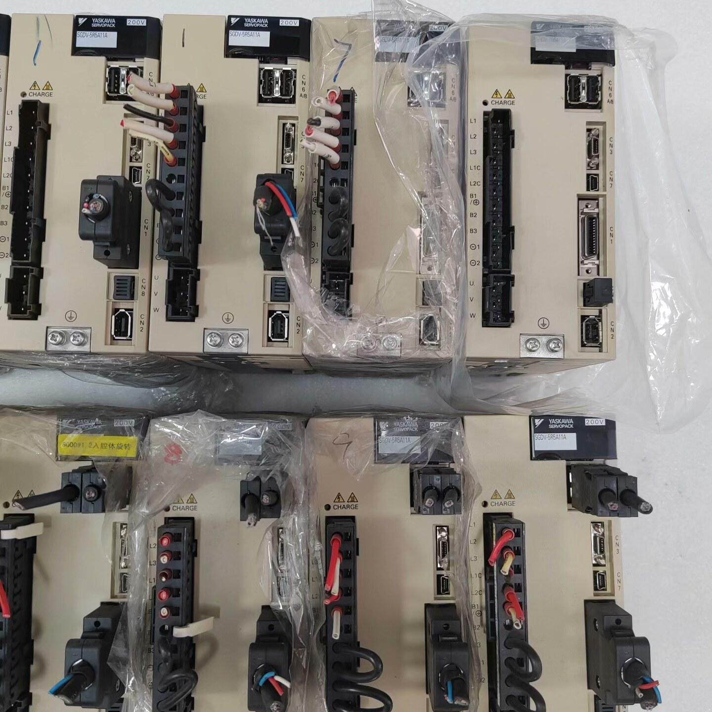 SGDV-5R5A11A 安川5系伺服驱动器750w 拆