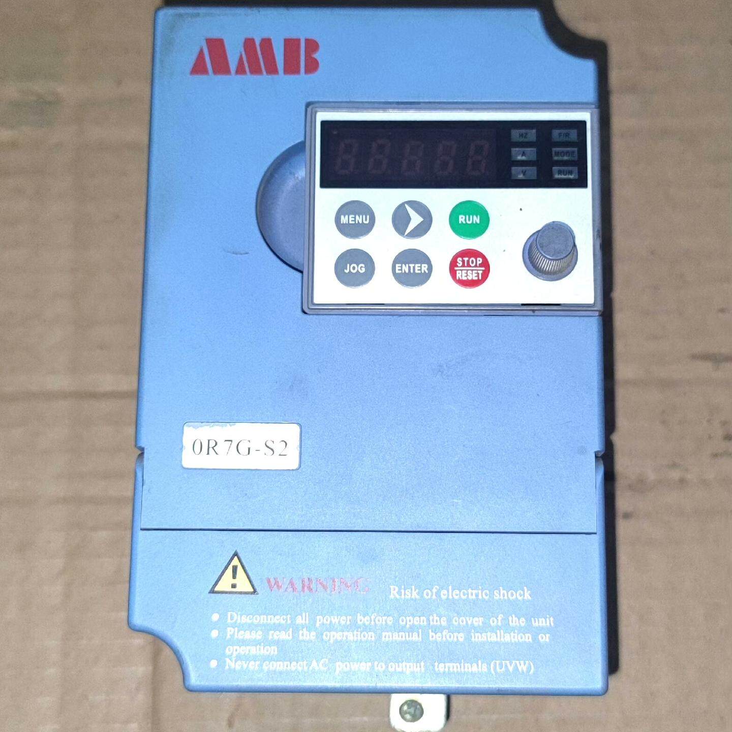 安邦信AMB100  变频器  220V  0.75kw