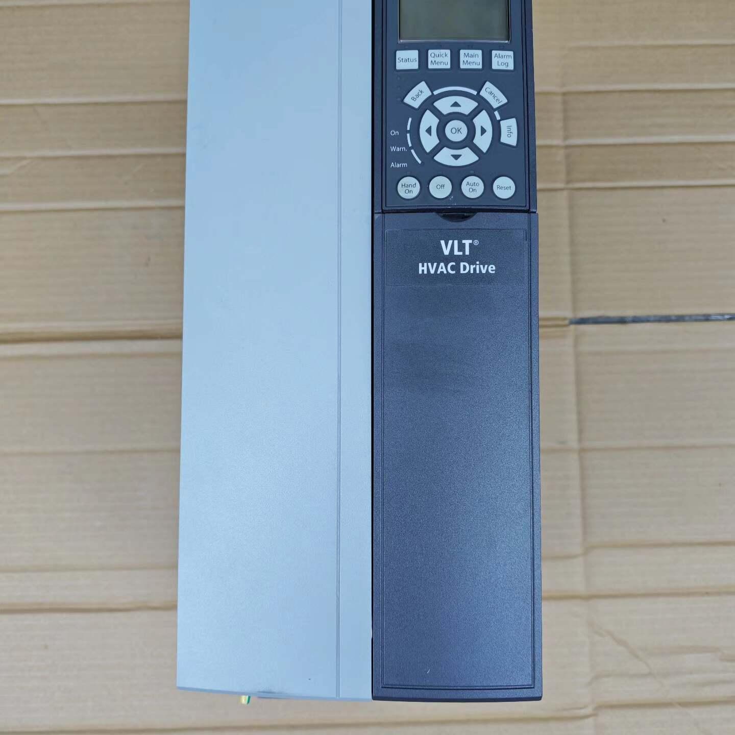 拆机丹佛斯变频器VLT FC-102P15KT4E20H2x