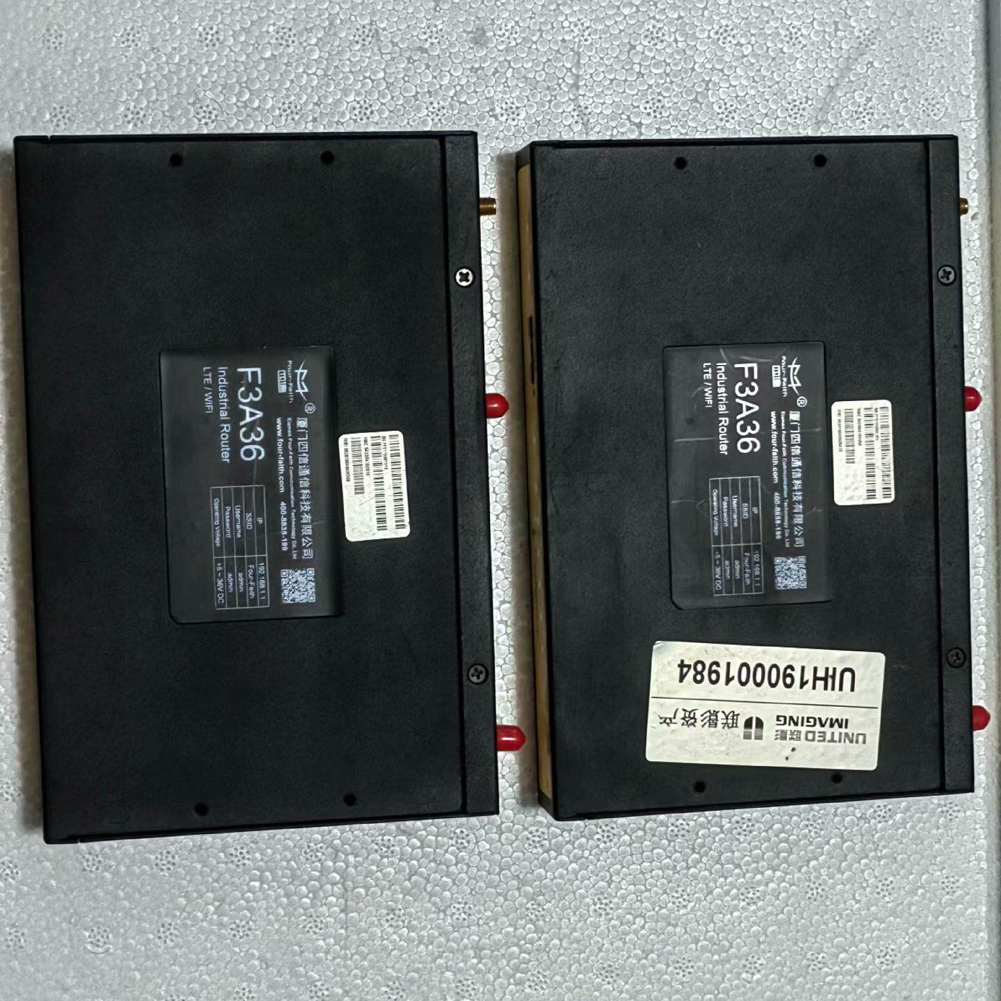 四信全网通4g工业路由器。厦门四信F3A36  成色如图美丽