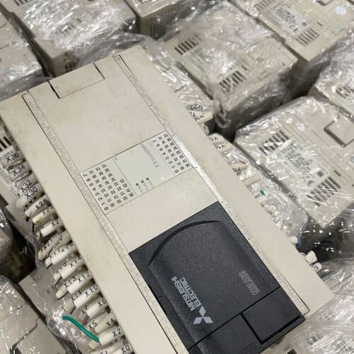 PLC FX3GA-60MR-CM 国产 拆机 功能