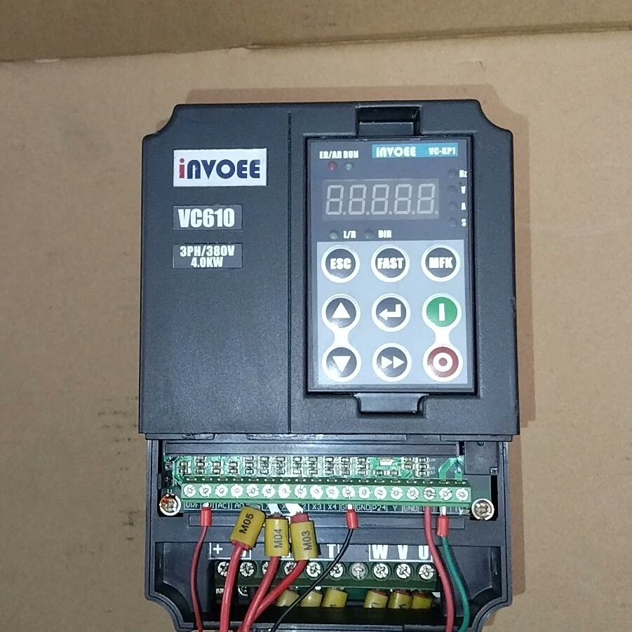 英沃VC610-4T0040G 380v正常拆机 成色如图