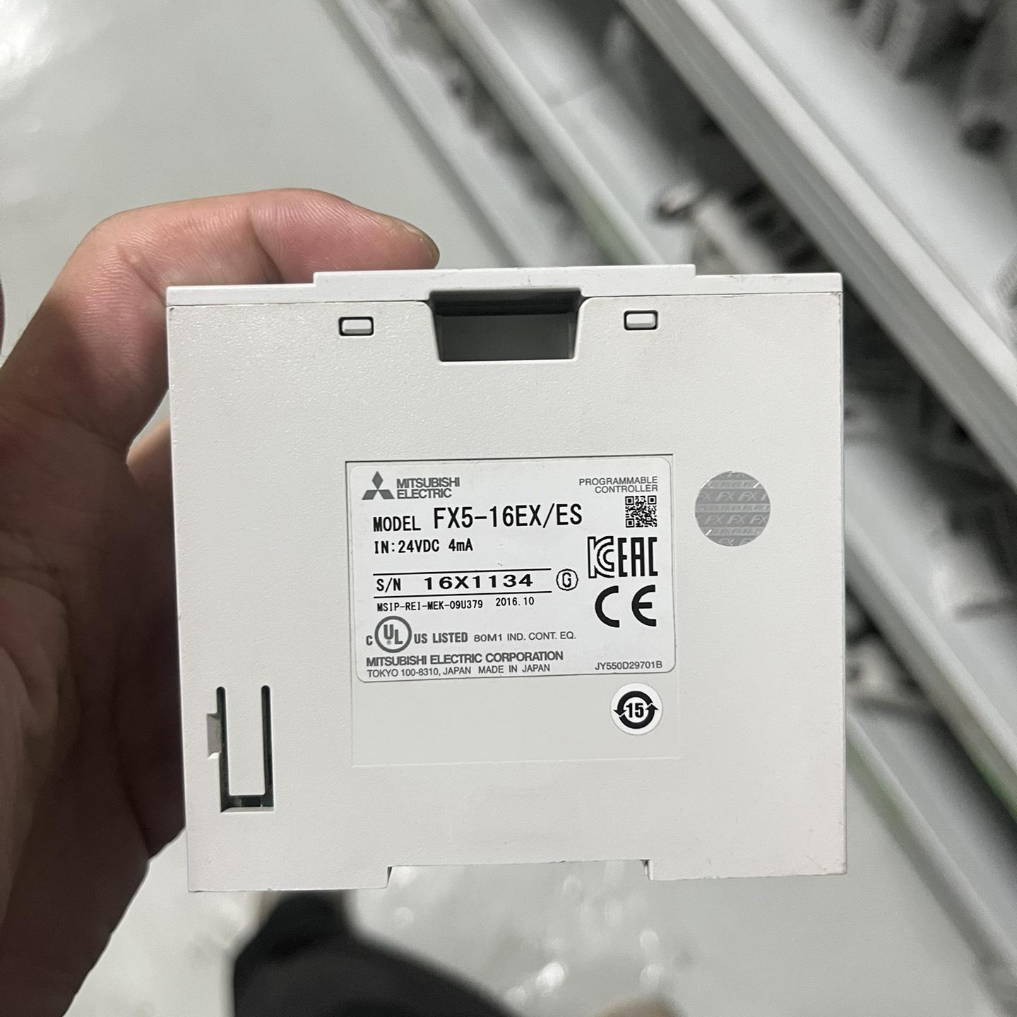 PLC模块 FX5-16EX/ES 日本 实物拍