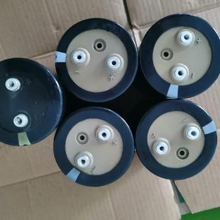 电容4700MFD400VCD 高11.4cm宽7.7c