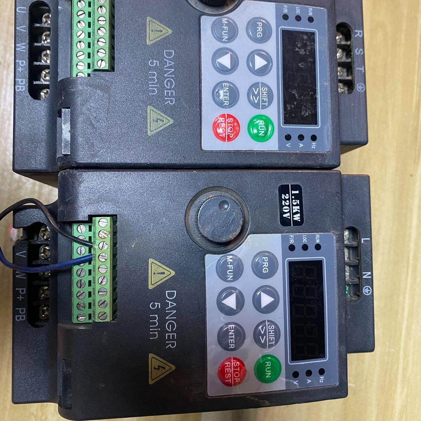 拆机腾海变频器！TH-100的380/2.2kw和220/1