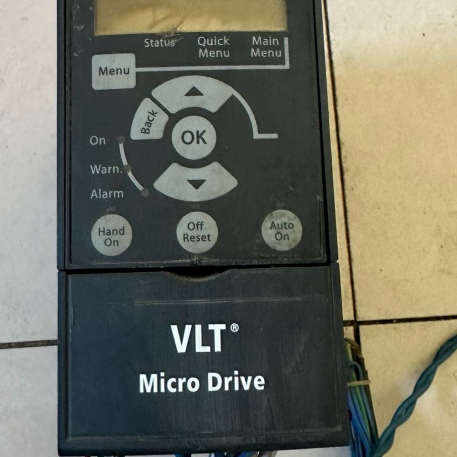 拆机丹弗斯0.37KW220V型号FC-051PK37s2E