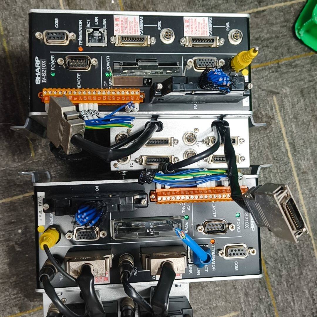 夏普视觉控制器IV-S210X 日本 12VDC供电