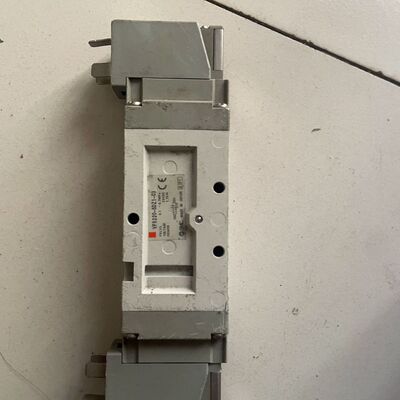 拆机SME电磁阀VF5220-5 DZ1-03 成色见图片