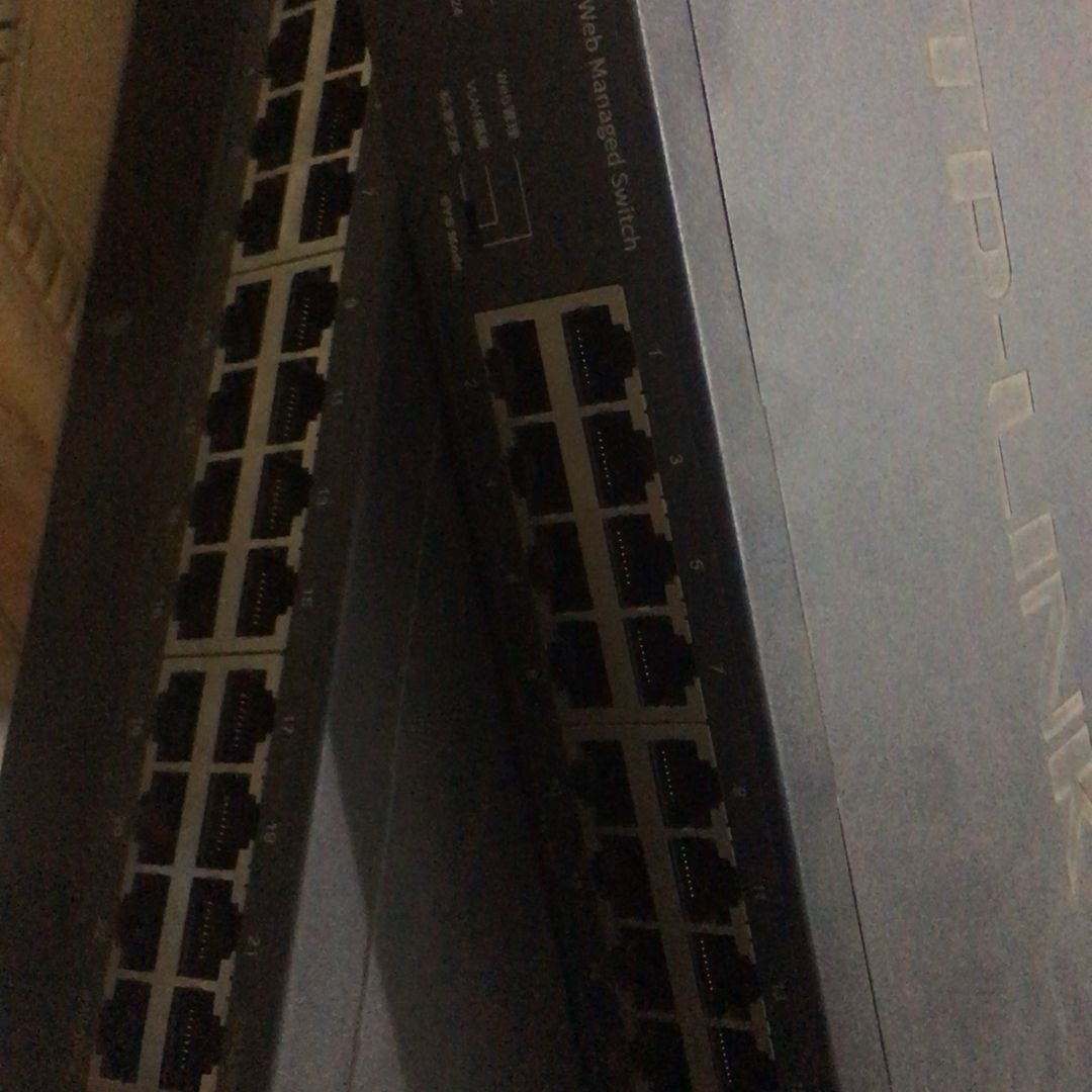 千兆交换机TP-LINK TL-SG2024D 24口全千兆