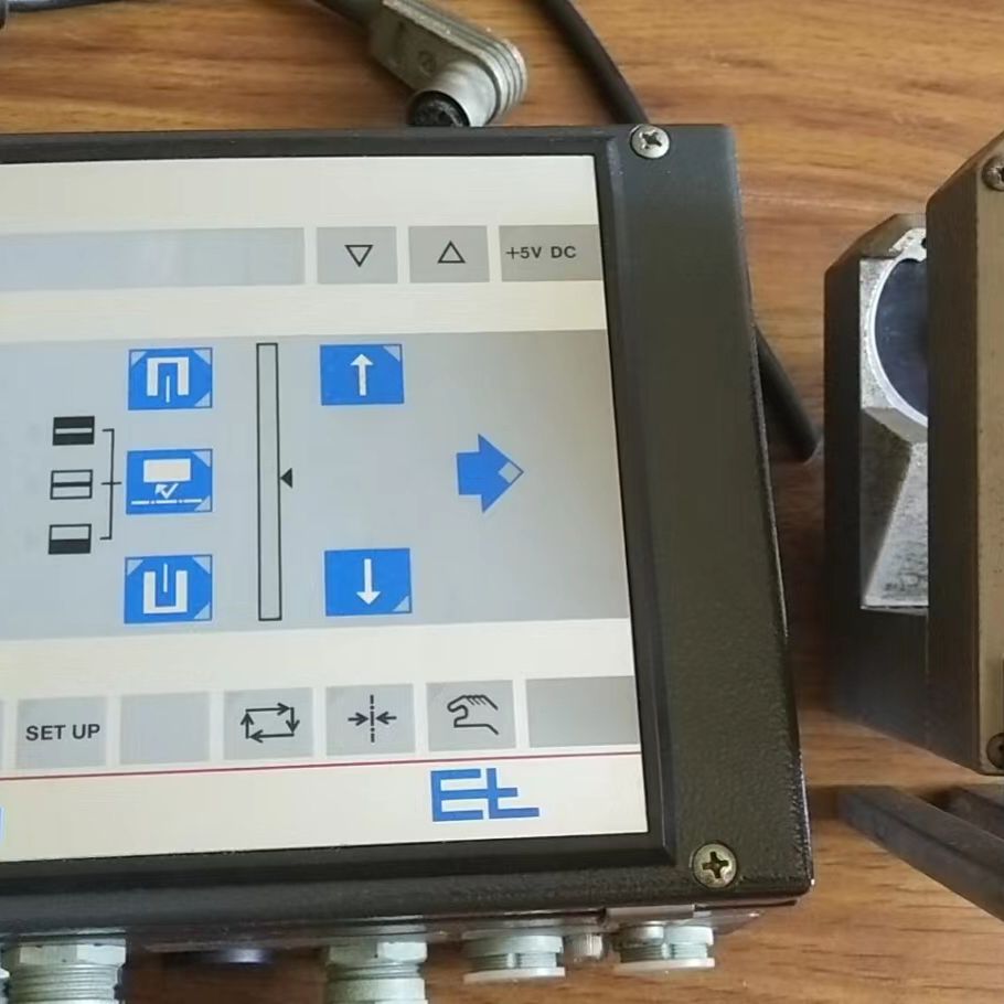 莱默尔E+L 纠偏控制器DC 1140 +超声波传感器TYP