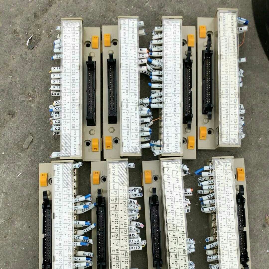 日本东洋技研 TOGI 端子板 PCN7-1H40M