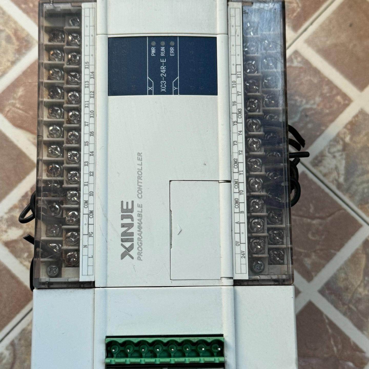 XC3-24R-E功能正常 实物实图 拆机。