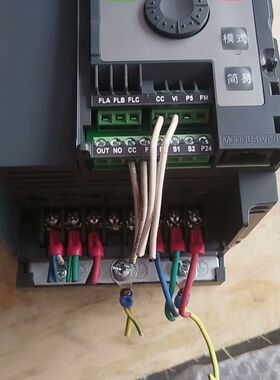 vfnc3c-4015p变频器1.5kw 380v 实物