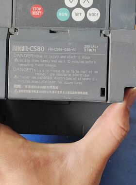 变频器FR-CS84-036-60 拆机 功能完好