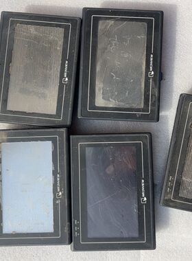 出拆机威纶触摸屏五台 型号MT6070iH有四台 TK607