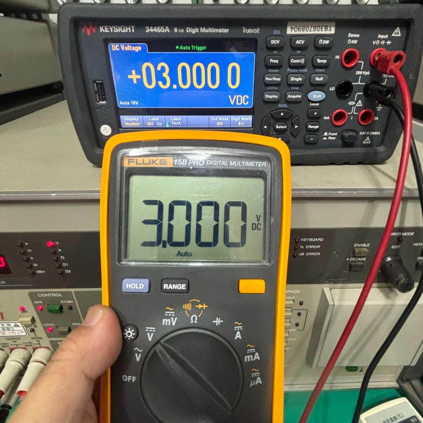福禄克/FLUKE 15B Pro 手持万用表 包好包精度