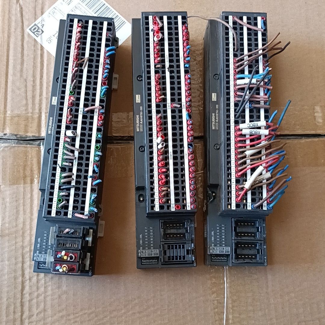 AJ65VBTS3-32D  CC-LINK模块