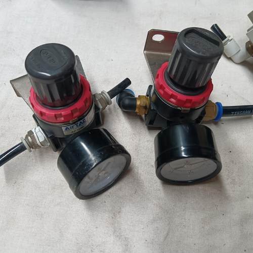 调压阀AR2000 ／AR1500成色看图 有现货