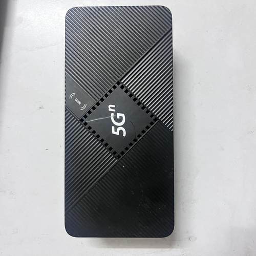 联通VN009 5G CPE 移动路由器 移动wifi 插卡