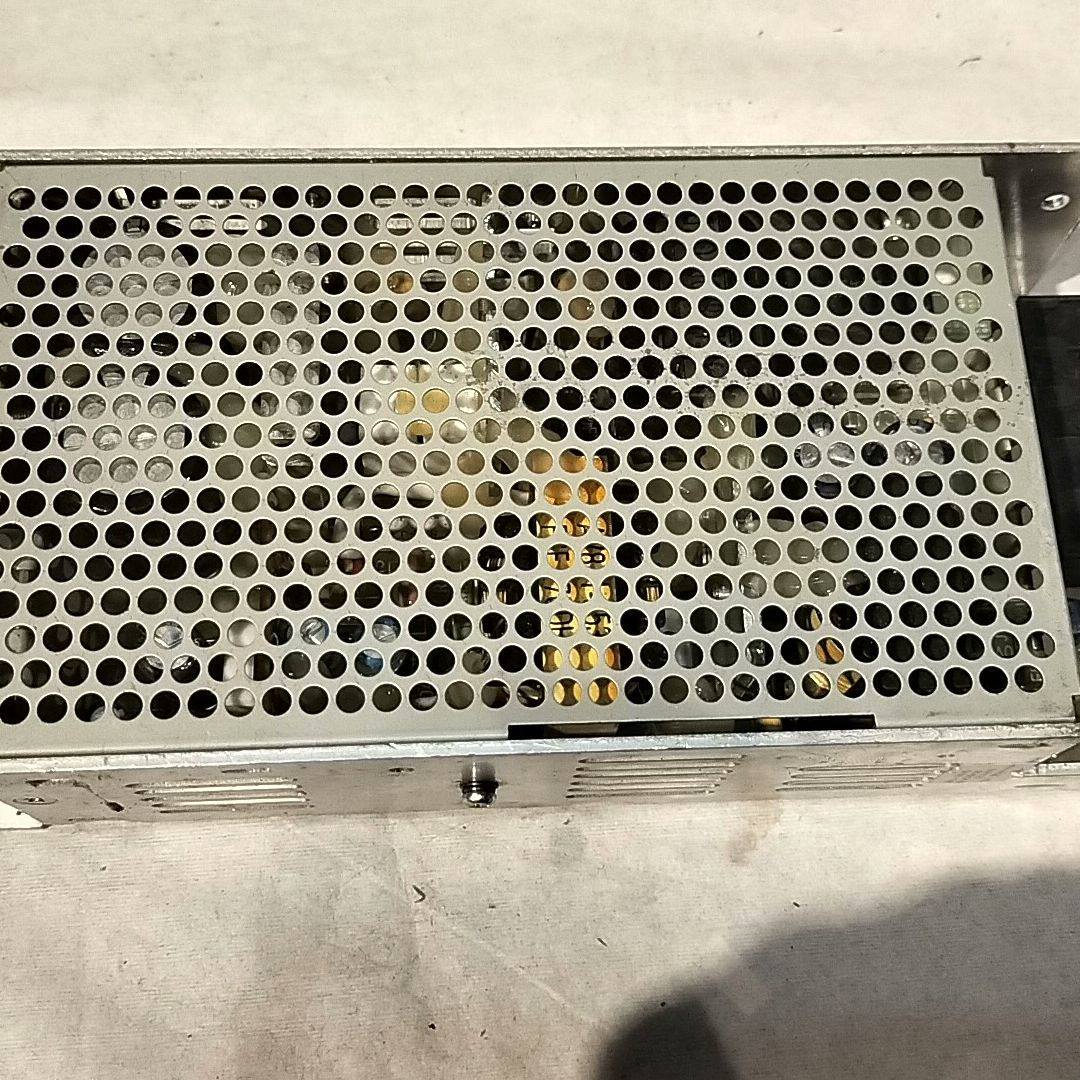 S82J-15024D 开关电源 24V6.