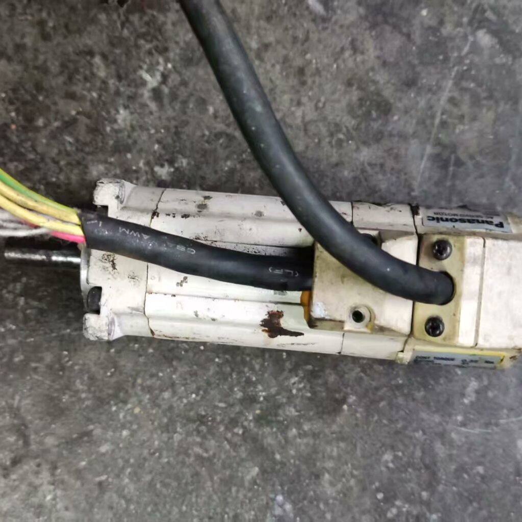 沙迪克张力轮伺服电机马达a2 a3 拆机货场买的 成色如