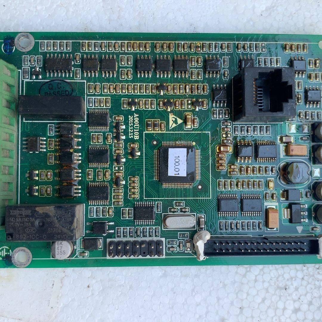 AT5006-T3-22G/030P永磁专用变频器主板 22