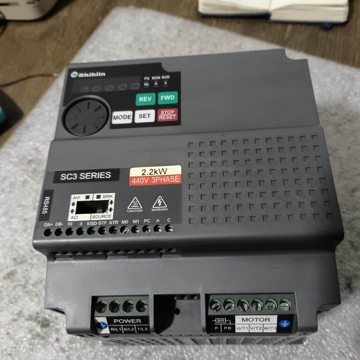 士林变频器SC3-043-2.2K 2.2KW 380V