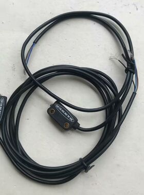 BANNER邦纳光电传感器DQ12RB6FF50 两个 成色