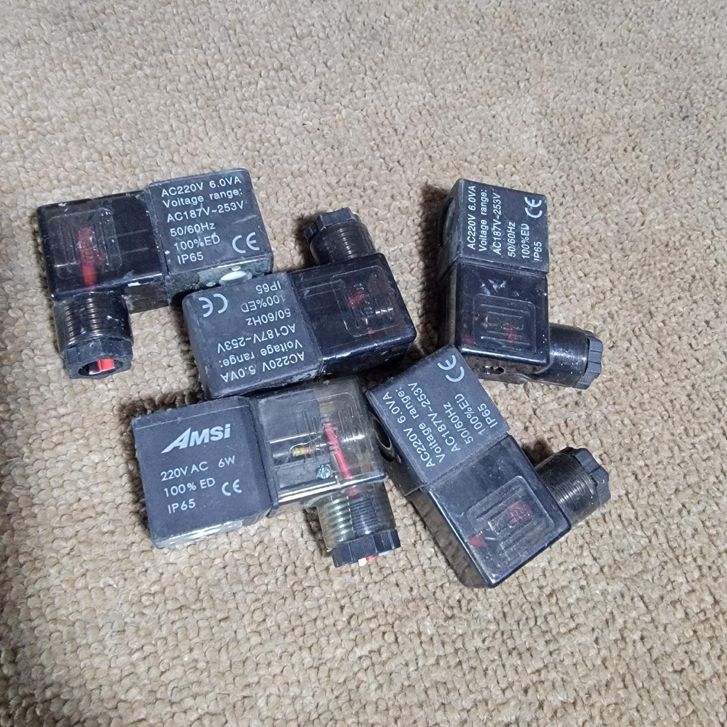 拆机电磁阀线圈 220V6W 6个打包3