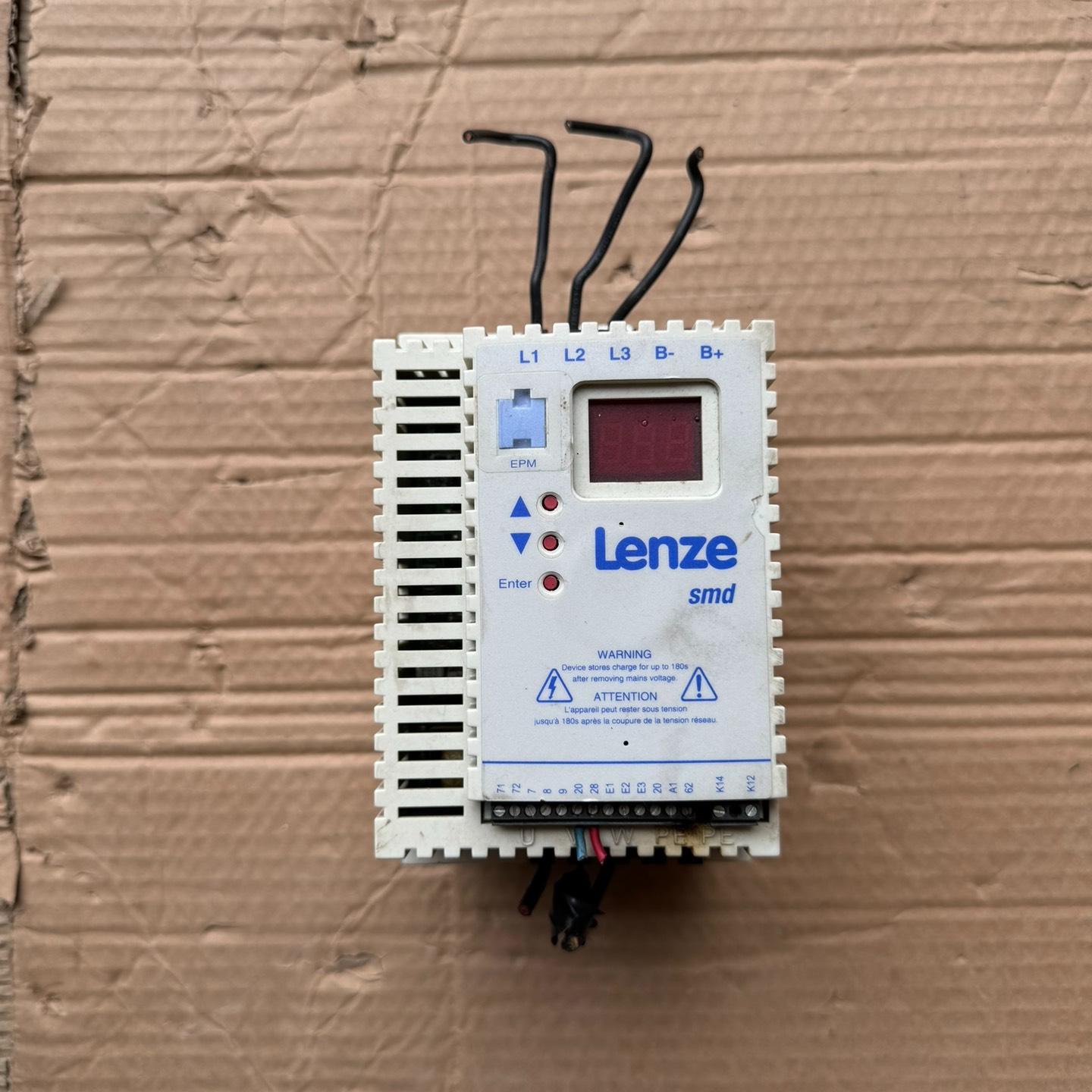 伦茨变频器 型号：ESMD152L4TXA 1.5KW  二