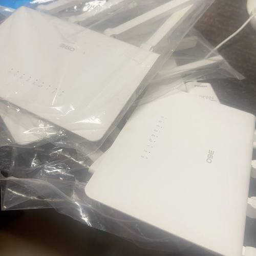 360安全路由器2 T2 型号360T2  支持双频5G 千