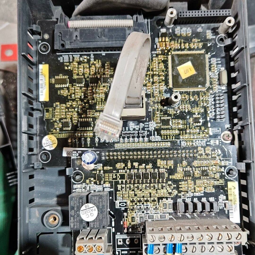 英威腾变频器 主板和驱动板和模块300-0049-4 4KW