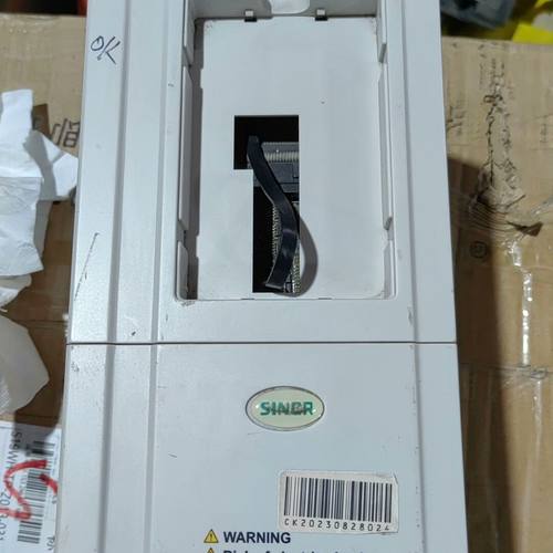 新科瑞变频器 C500-004G/5R5P-4T B