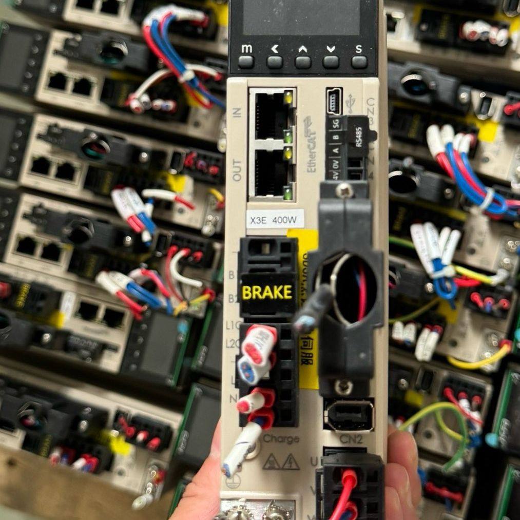 禾川400w总线绝对值伺服电机SV-X3EB040A-A2