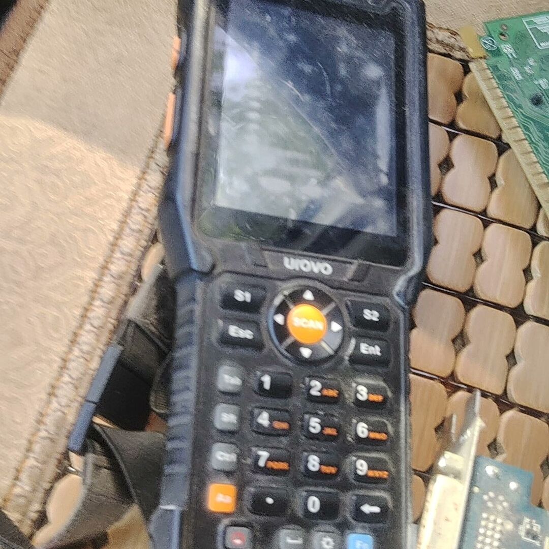 手持数据终端V5000 实图拍 没有充电器 测试不了 100