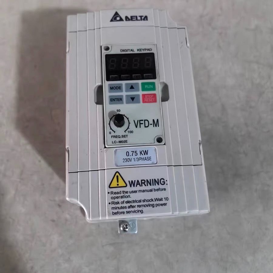 台达VFD-M变频器VFD007M21A 0.75KW 22