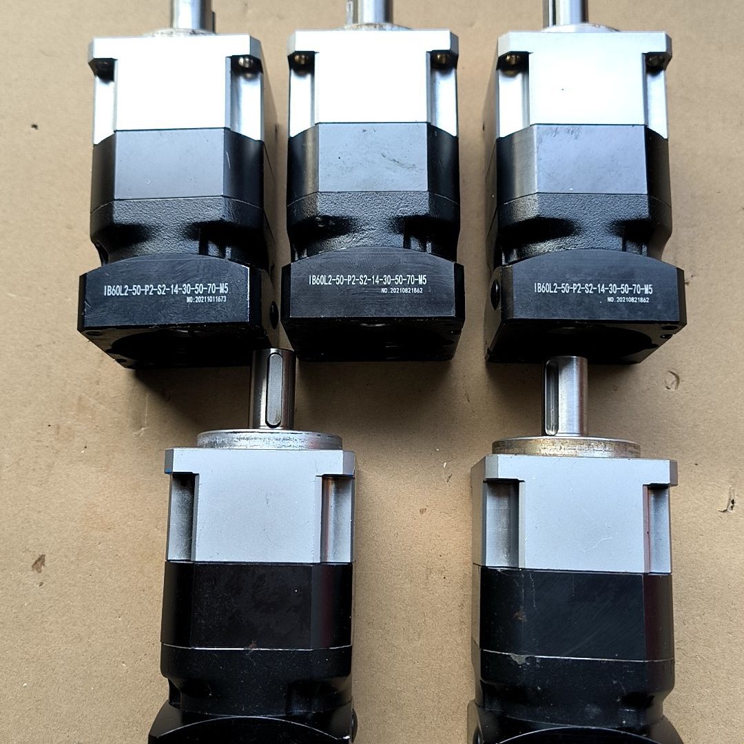 ⅠB60L2-50-P2-S2-14-30-50-70-M5
