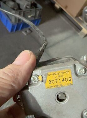 信浓步进电机STP-43D2138-02 1.8度/步 拆机