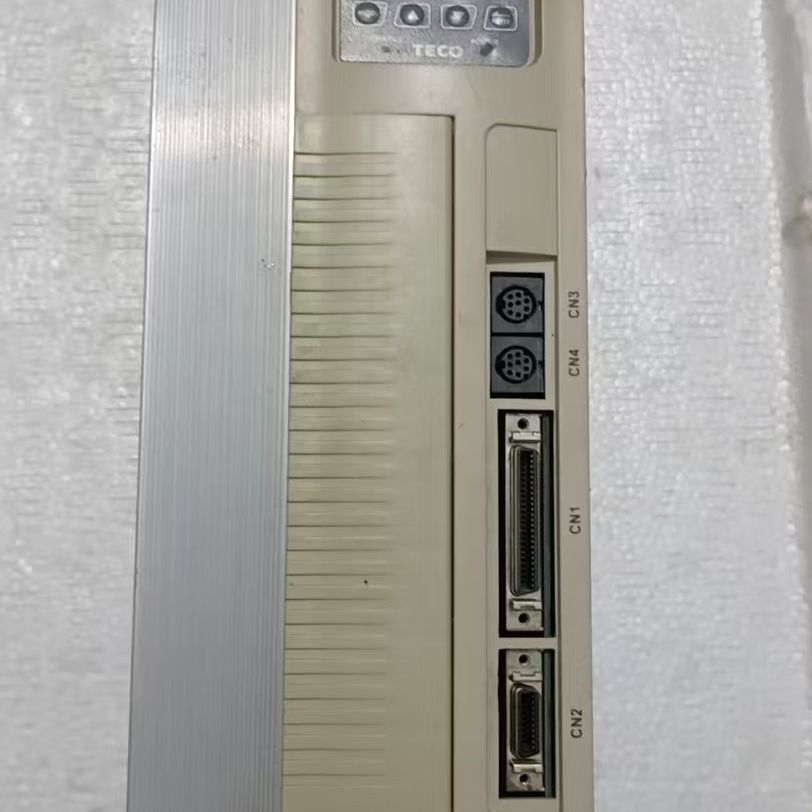 东元伺服驱动器 型号JSDA-75A3 九成新 功能正常 只