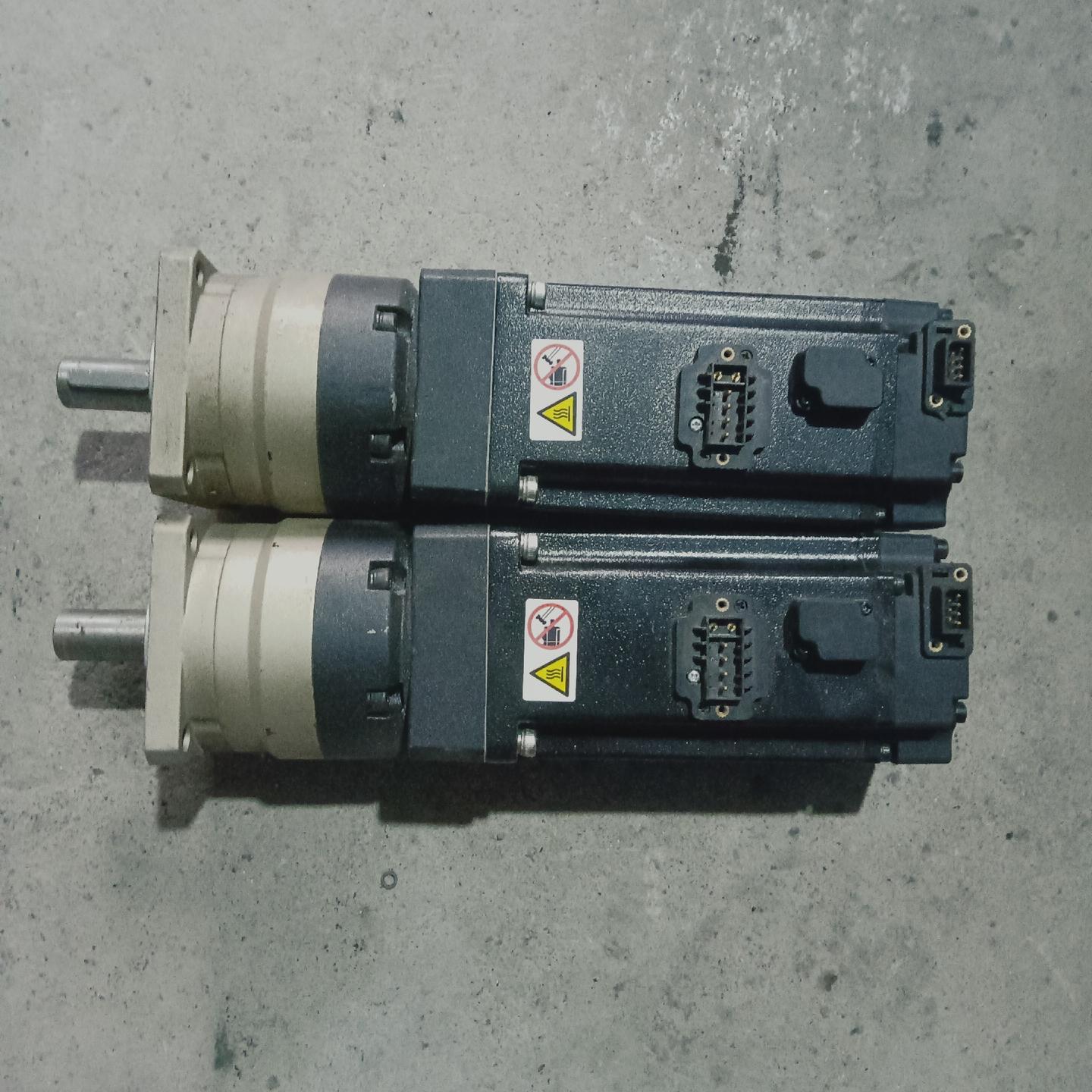 汇川电机MS1H1-40B30CB-T334Z 成色如图 带