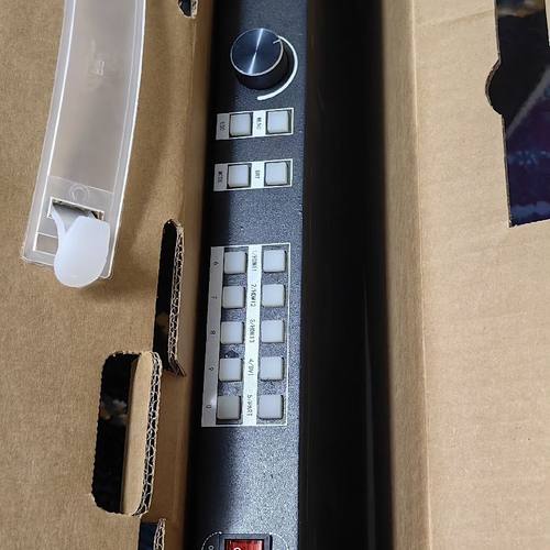 摩西尔MVB08视频处理器8网口 线材配齐 有盒 非原包