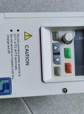 变频器UPI21007E0  220V