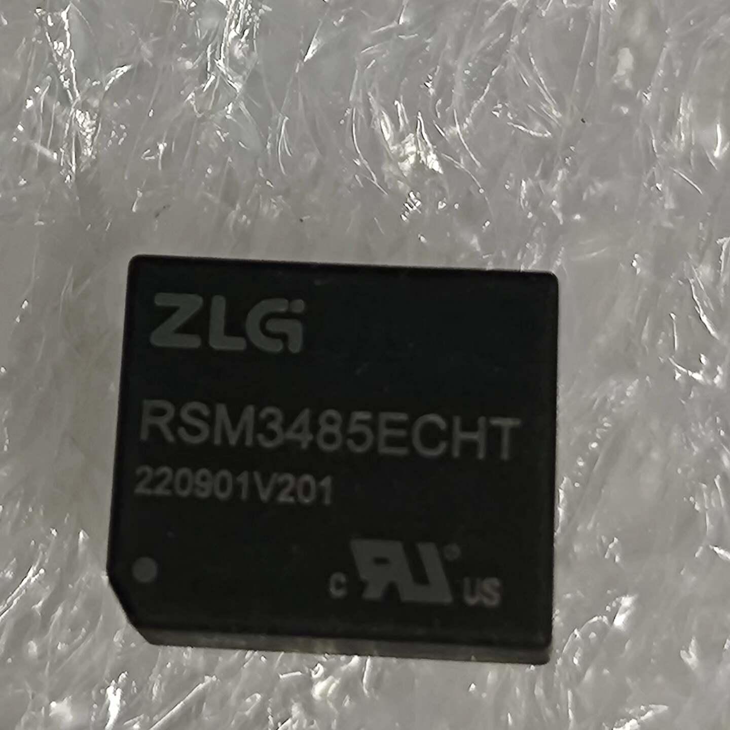 ZLG RSM3485ECHT 收发器芯片  22年