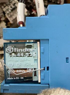 Finder芬德继电器 型号44.52S和95.75 拆机件